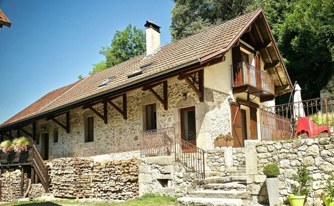 Chambres D'Hotes Des Lodges De La Cascade Yenne 外观 照片