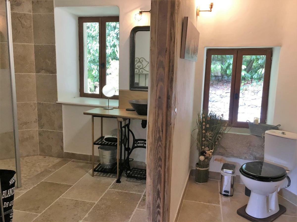 Chambres D'Hotes Des Lodges De La Cascade Yenne 外观 照片