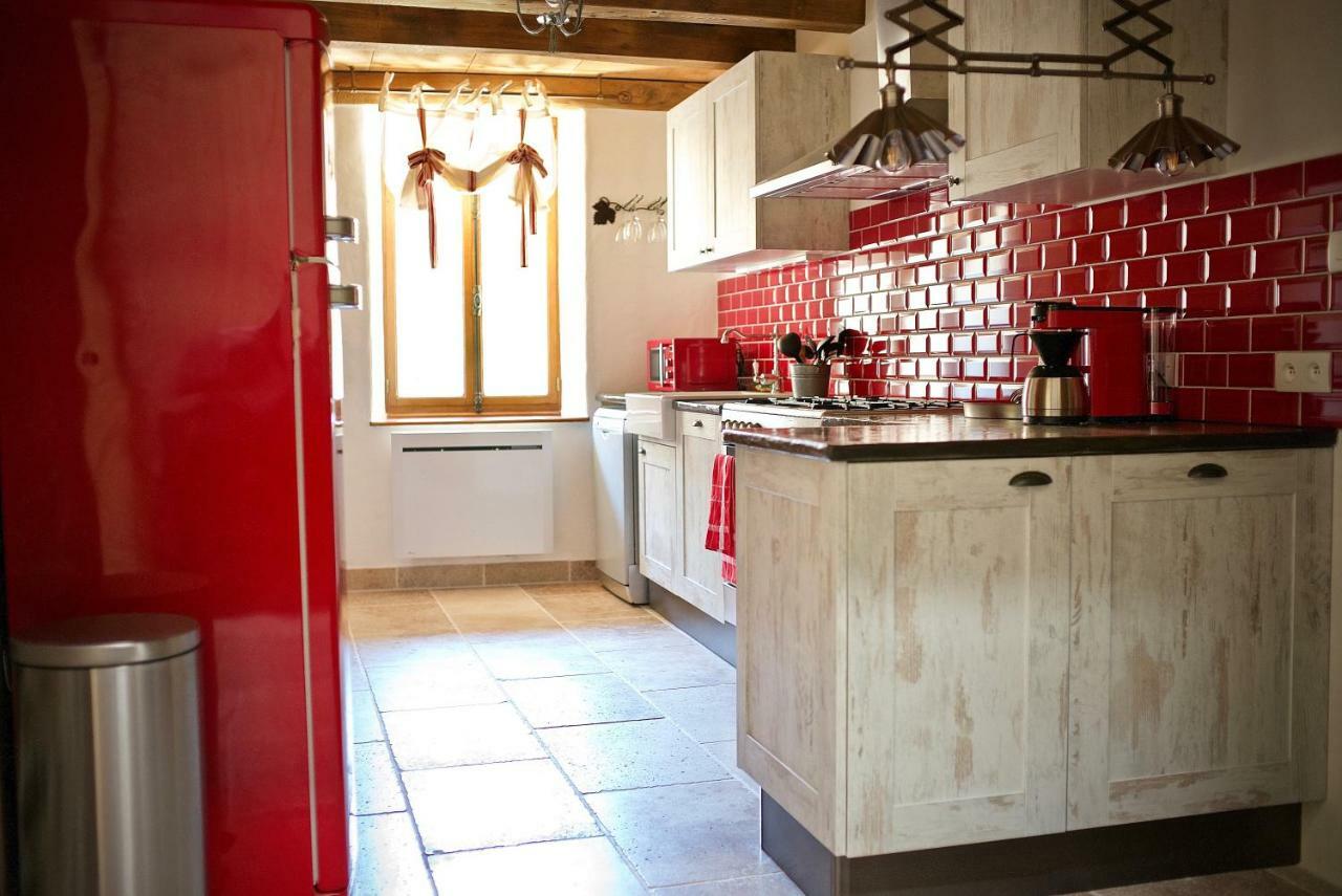 Chambres D'Hotes Des Lodges De La Cascade Yenne 外观 照片