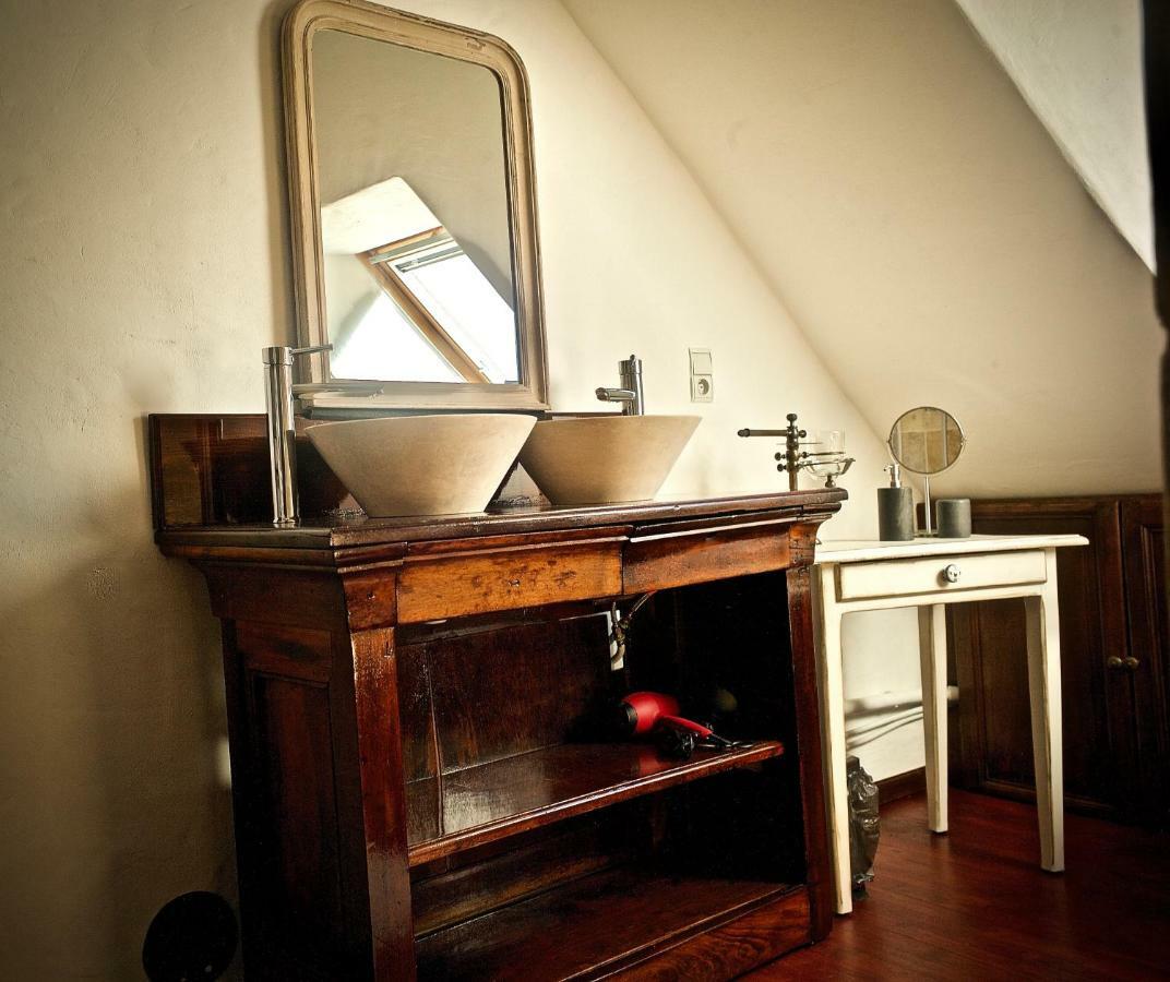 Chambres D'Hotes Des Lodges De La Cascade Yenne 外观 照片